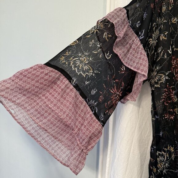 a.n.a Black Floral Blouse with Pink Accents XXL Women’s sheer - Picture 3 of 11